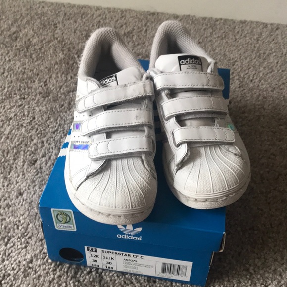Kids Adidas superstar cf-c size 12 - Picture 1 of 5
